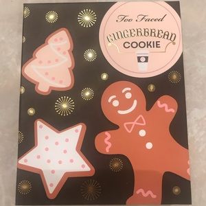 Too Faced Gingerbread Cookie Pallett